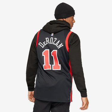 Chicago Bulls DeMar DeRozan Dri-FIT Swingman CE 2023 Jersey - Fabric and Crest Detail - Jersey Zone