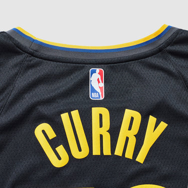 Golden State Warriors Stephen Curry Dri-FIT Swingman Jersey - Fabric and Crest Detail - Jersey Zone