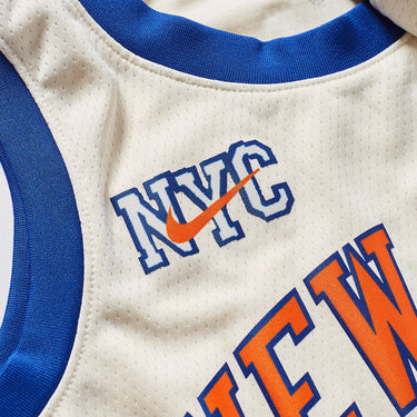 New York Knicks Jalen Brunson 2025 City Edition Swingman Jersey - Fabric and Crest Detail - Jersey Zone