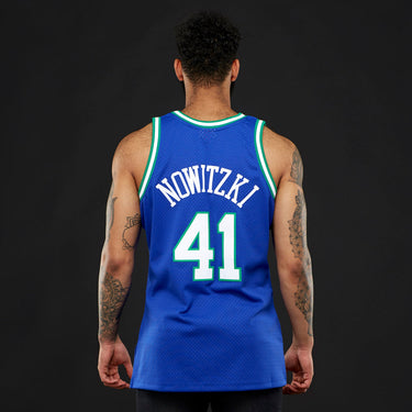 Dallas Mavericks Dirk Nowitzki Swingman Jersey - Fabric and Crest Detail - Jersey Zone