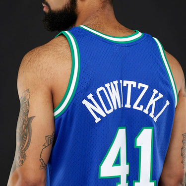 Dallas Mavericks Dirk Nowitzki Swingman Jersey - View 5 - Jersey Zone