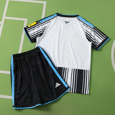 Newcastle United Home 26/27 Kids Shirt Kit - View 11 - Jersey Zone