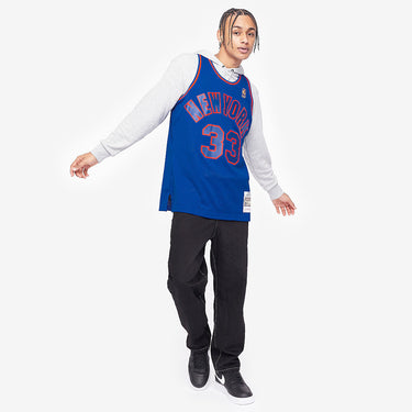 New York Knicks Patrick Ewing 96-97 Swingman Jersey - Back View - Jersey Zone