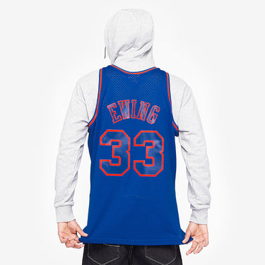 New York Knicks Patrick Ewing 96-97 Swingman Jersey - Fabric and Crest Detail - Jersey Zone