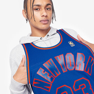 New York Knicks Patrick Ewing 96-97 Swingman Jersey - View 4 - Jersey Zone